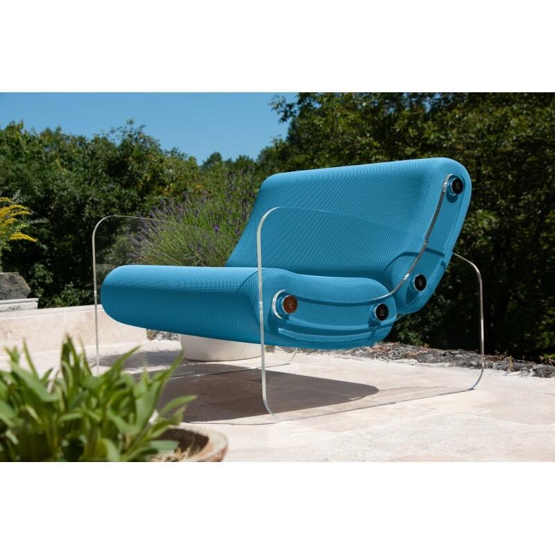 NUVÓ Signature Series 03– Luxury Design Armchair