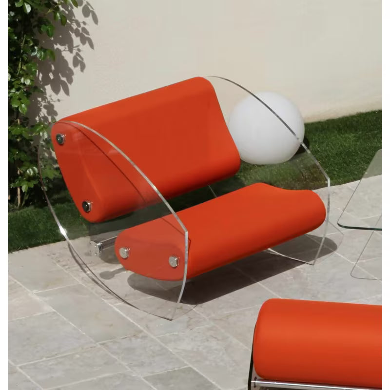 NUVÓ Signature Series 07– Luxury Design Armchair
